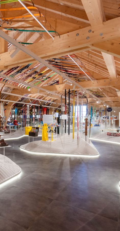 Réalisation de la toiture du Musée du ski au Boechet