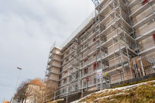 Réalisation et installation de deux cages d’ascenseur en ossature bois CLT à La Chaux-de-Fonds
