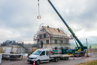 Rénovation d'une toiture avec pose de Velux à La Chaux-de-Fonds au restaurant Le Siam