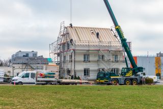 Rénovation d'une toiture avec pose de Velux à La Chaux-de-Fonds au restaurant Le Siam